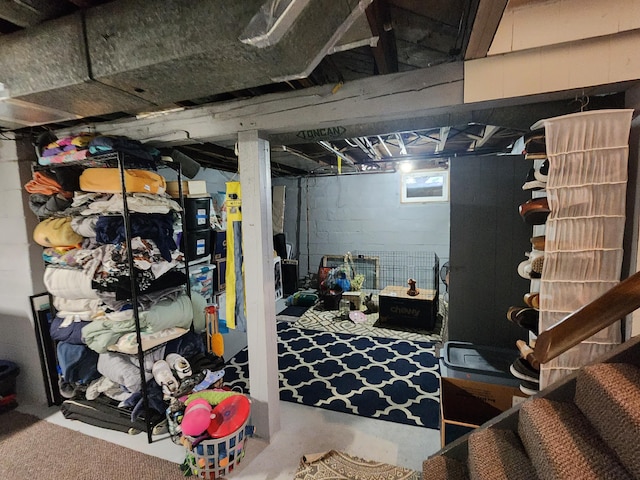 1908 Lakeway Ave, Kalamazoo, MI 49001 - basement featuring stairway