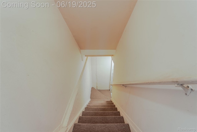 38247 Forsdale Dr, Sterling Heights, MI 48310 - view of staircase