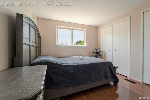 38247 Forsdale Dr, Sterling Heights, MI 48310 - bedroom featuring wood finished floors and a closet
