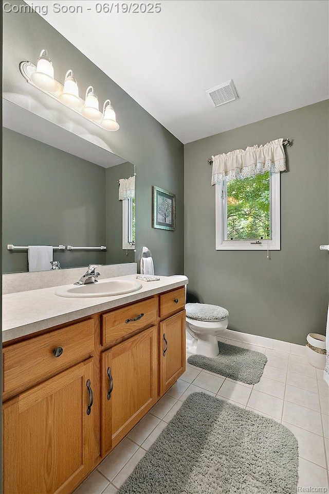 2082 Avon Lake Ln, Rochester Hills, MI 48307 - bathroom with vanity and tile patterned flooring