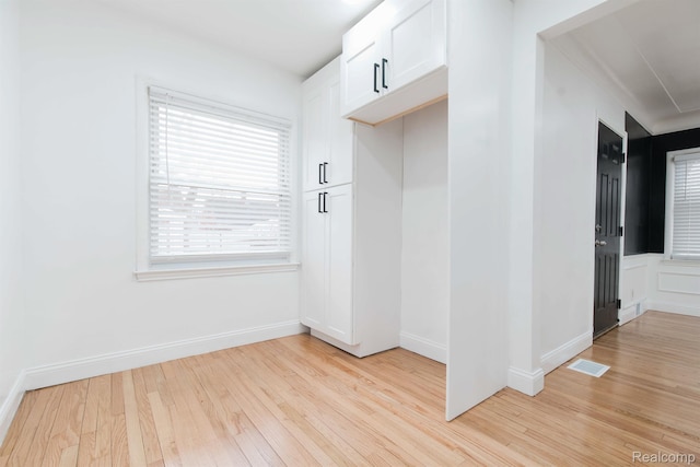 15821 Kentfield St, Detroit, MI 48223 - mudroom with light wood-style floors