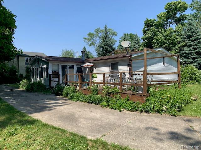 2224 Crocker Ave, Flint, MI 48503 - photo 19