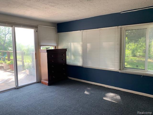 2224 Crocker Ave, Flint, MI 48503 - photo 15