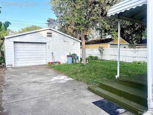 20760 Atlantic Ave, Warren, MI 48091 - view of detached garage