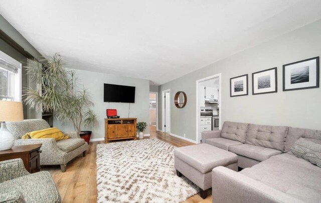 1031 E State St, Traverse City, MI 49686