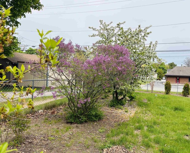 1031 E State St, Traverse City, MI 49686