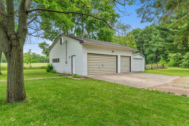 360 Wood Creek Dr, Howell, MI 48843 - view of detached garage