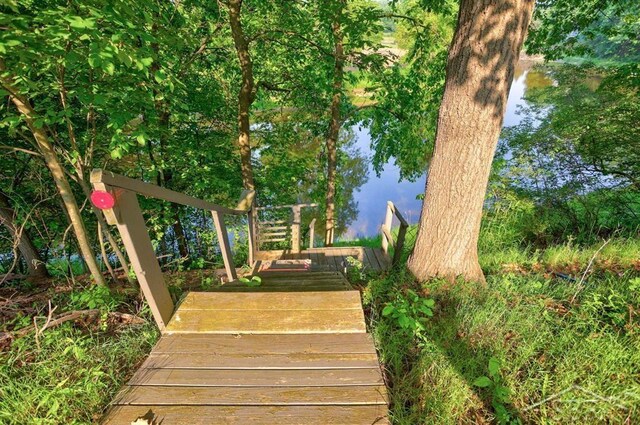 878 S Crooked Tree Ln, Midland, MI 48640 - view of community