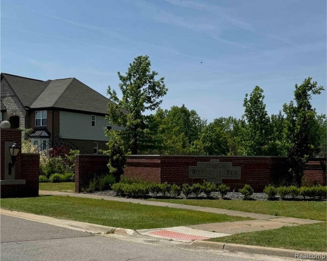 49941 Baychester Blvd, Canton, MI 48187 - community sign with a yard