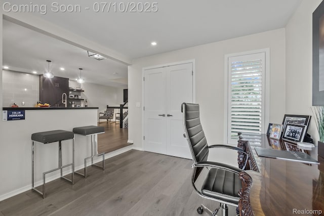 418 E 5th St Unit 2, Royal Oak, MI 48067 - office area with wood finished floors and recessed lighting