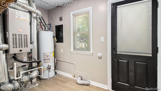 24520 Laetham Ave, Saint Clair Shores, MI 48021 - utility room with gas water heater