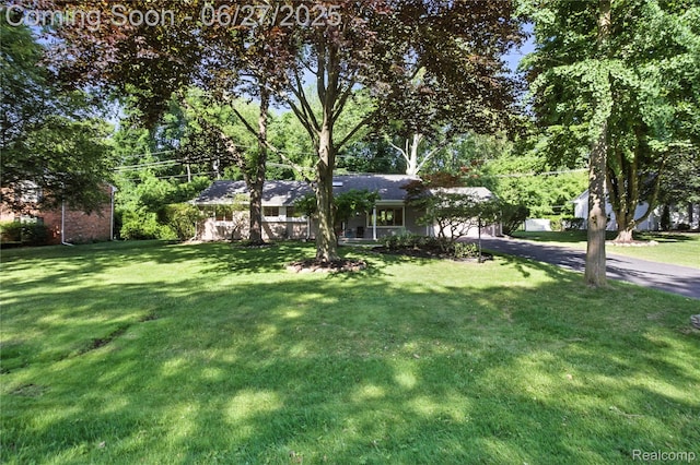 5340 Van Ness Dr, Bloomfield Hills, MI 48302 - photo 10