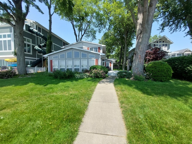 23675 N Shore Dr, Edwardsburg, MI 49112 - view of home's community
