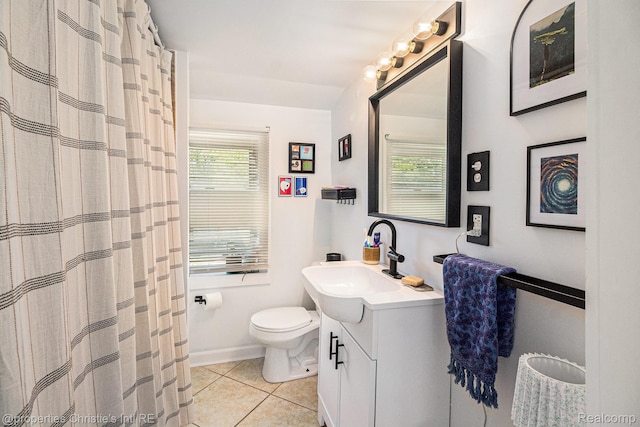 1407 W Marshall St, Ferndale, MI 48220 - bathroom with vanity and tile patterned flooring