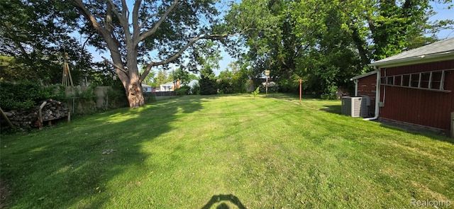 25459 Curie Ave, Warren, MI 48091
