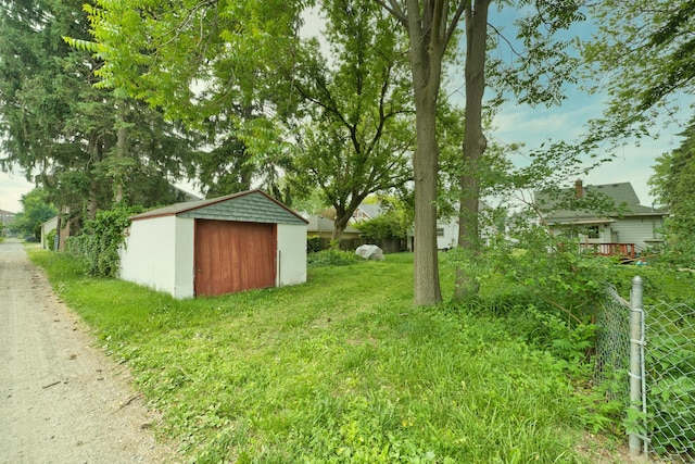 269 Euclid St, Mount Clemens, MI 48043 - view of yard with a storage shed