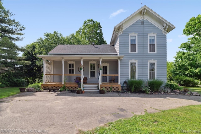 6501 River Rd, Flushing, MI 48433 - view of front of house featuring covered porch