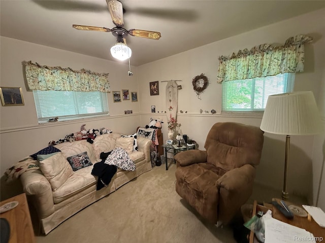 400 W Hudson Ave, Madison Heights, MI 48071 - carpeted living area featuring a ceiling fan