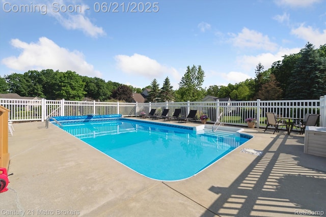 9145 Woodridge Dr, Davison, MI 48423 - view of pool featuring a patio