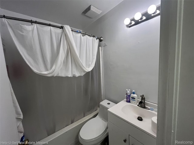 25616 Hoffmeyer St, Roseville, MI 48066 - bathroom featuring shower / bathtub combination with curtain and vanity