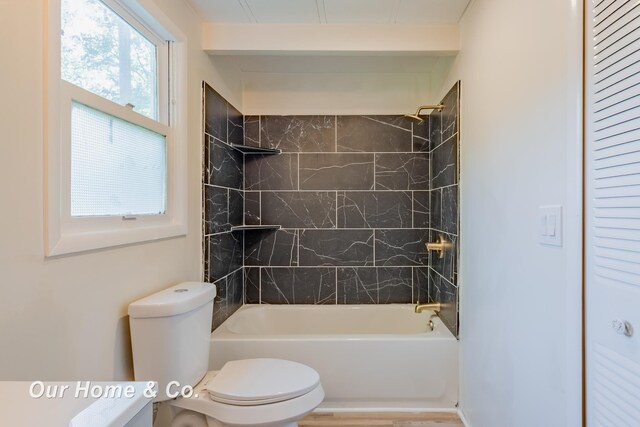 838 S Grey Rd, Midland, MI 48640 - full bathroom with toilet and shower / tub combination