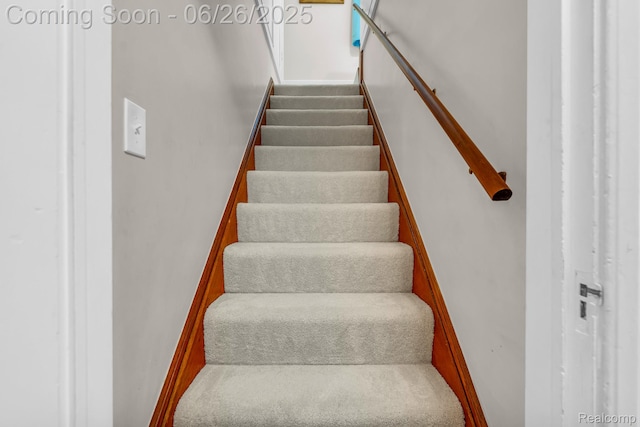 2734 Vassar St, Dearborn, MI 48124 - view of stairs