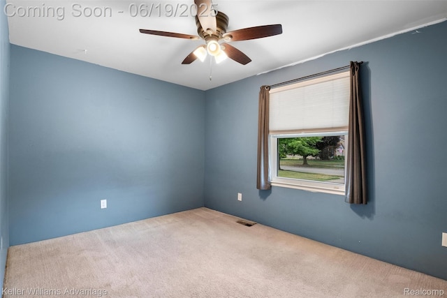 14000 Ellen Dr, Livonia, MI 48154 - carpeted empty room with a ceiling fan