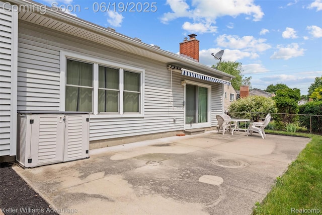 14000 Ellen Dr, Livonia, MI 48154 - view of patio