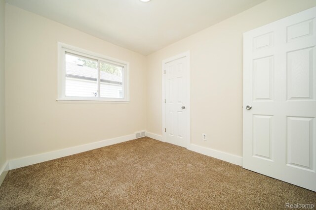 23082 Tuscany Ave, Eastpointe, MI 48021 - photo 30