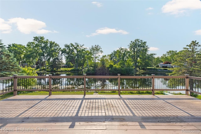 52615 Seven Oaks Dr, Shelby Twp, MI 48316 - wooden deck featuring a water view