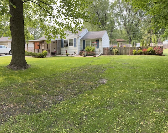 2065 Reggie Dr, Benton Harbor, MI 49022 - view of front of home