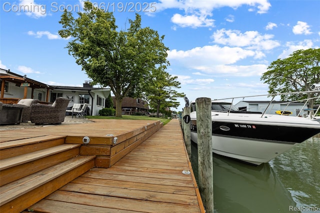 49775 Keycove St, Chesterfield, MI 48047 - dock featuring a residential view