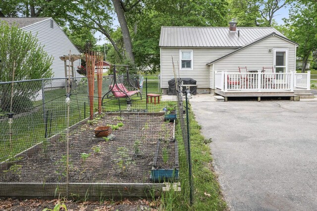 821 Indian Trail Blvd, Traverse City, MI 49686 - photo 8