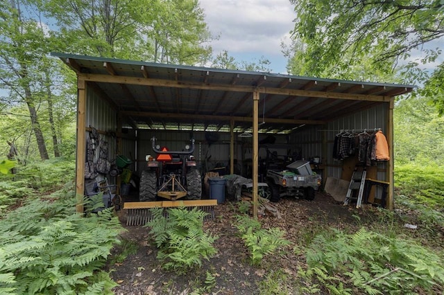 789 W Highwood Rd, Gladwin, MI 48624