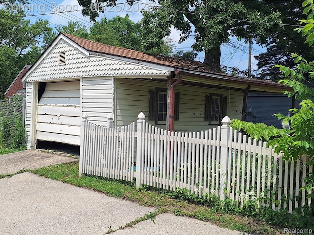 11529 Roxbury St, Detroit, MI 48224 - photo 3