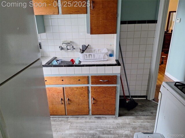 11529 Roxbury St, Detroit, MI 48224 - photo 17