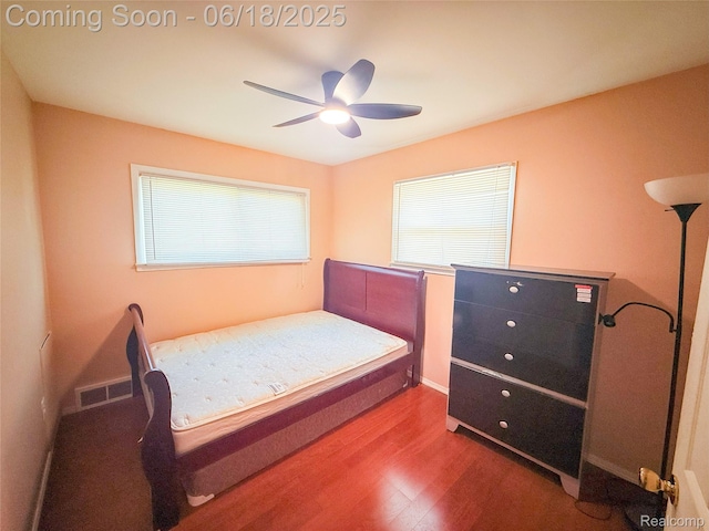 32303 Glen St, Westland, MI 48186 - bedroom with wood finished floors and a ceiling fan