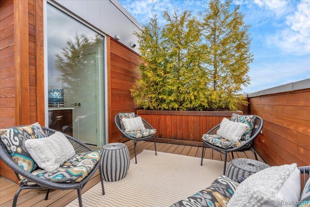 248 Alfred St, Detroit, MI 48201 - view of wooden terrace