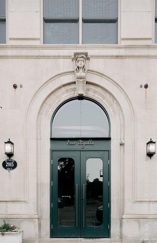 248 Alfred St, Detroit, MI 48201 - doorway to property with french doors