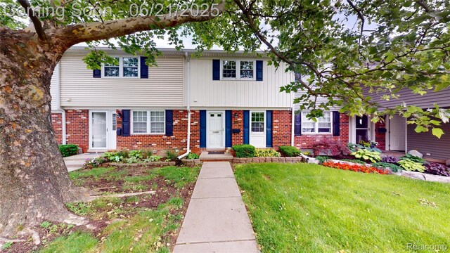 42341 Amboy Ct, Northville, MI 48167 - photo 1