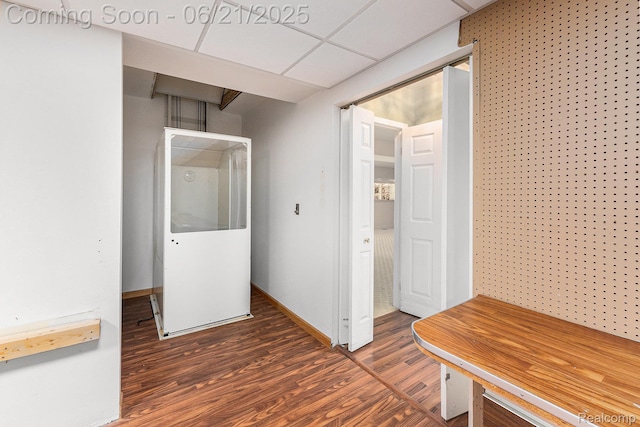 5387 Bristol Parke Dr, Clarkston, MI 48348 - hallway featuring wood finished floors and baseboards