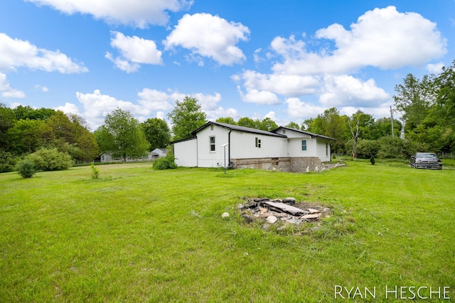 10340 Kartz Rd, Greenville, MI 48838 - view of grassy yard