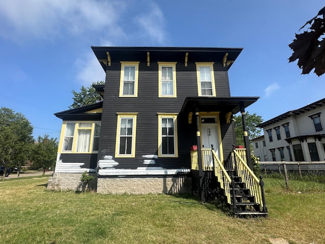 390 W Muskegon Ave, Muskegon, MI 49440 - view of italianate house