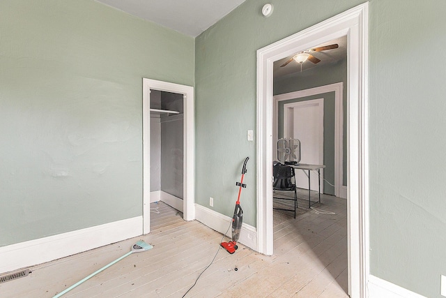 390 W Muskegon Ave, Muskegon, MI 49440 - interior space featuring light wood-type flooring and a closet