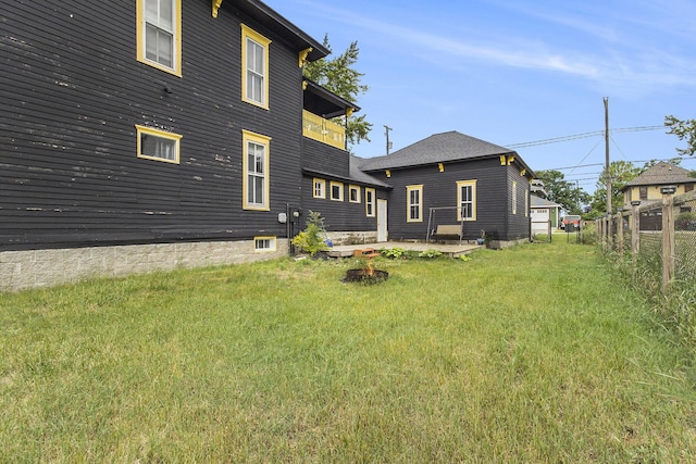 390 W Muskegon Ave, Muskegon, MI 49440 - rear view of house