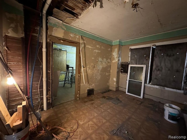 3417 Hurlbut St, Detroit, MI 48214 - view of misc room