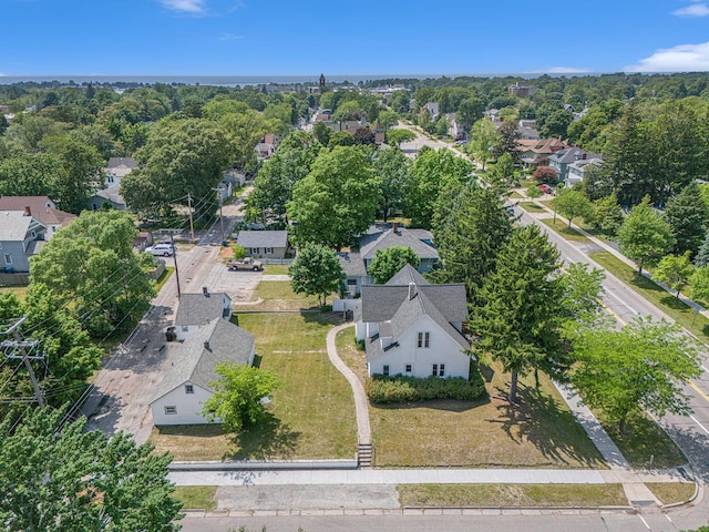 724 E Ludington Ave, Ludington, MI 49431 - aerial perspective of suburban area