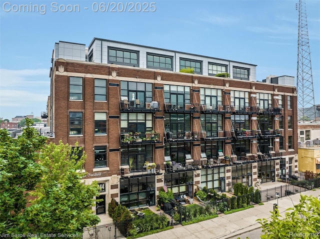 444 W Willis St Unit 211, Detroit, MI 48201 - view of building exterior