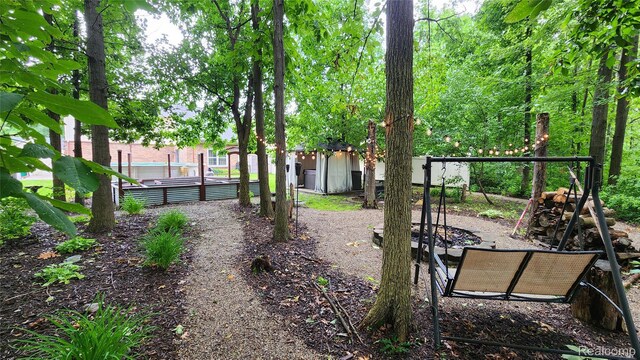 29390 Juniper St, Trenton, MI 48183 - view of yard with a shed