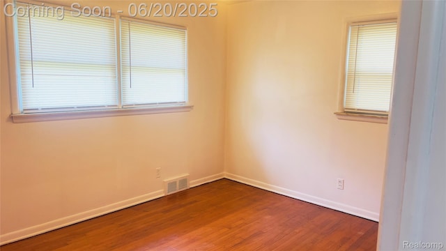 23930 Eureka Ave, Warren, MI 48091 - empty room featuring wood finished floors and baseboards